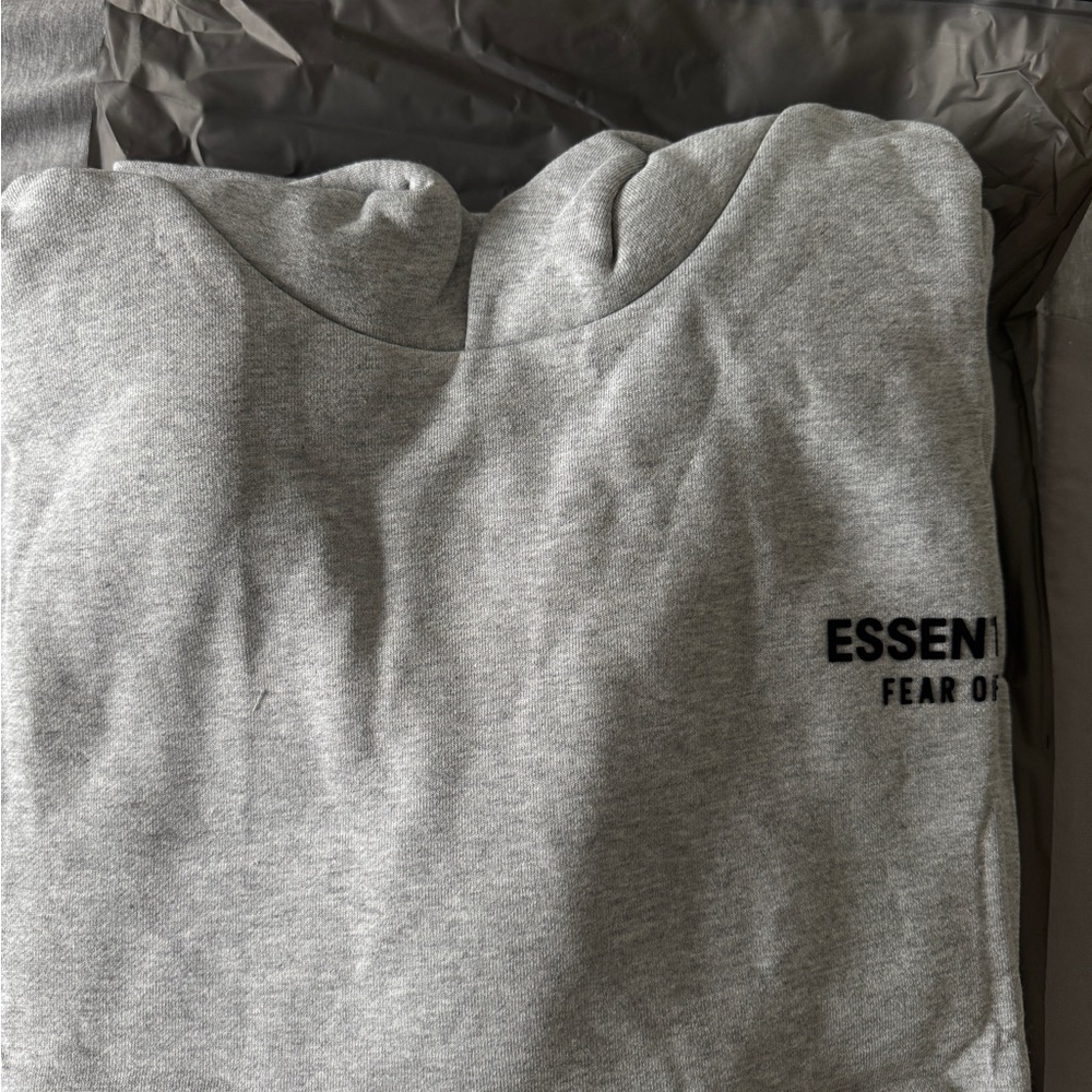 Essentials Fear of God Gray Sweatshirt